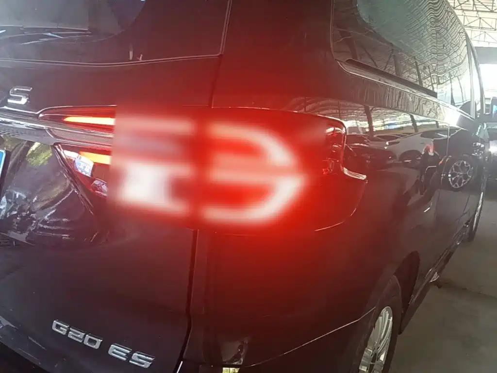 SAIC Maxus Maxus G20 2023 2023 Facelift ES 2.0T Gasoline Automatic Value Edition