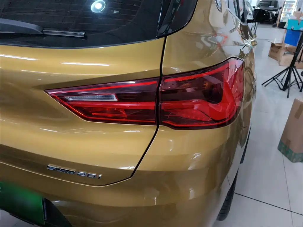 BMW X2 (Import) 2019 sDrive20i M Off-Road Package China VI фото 8
