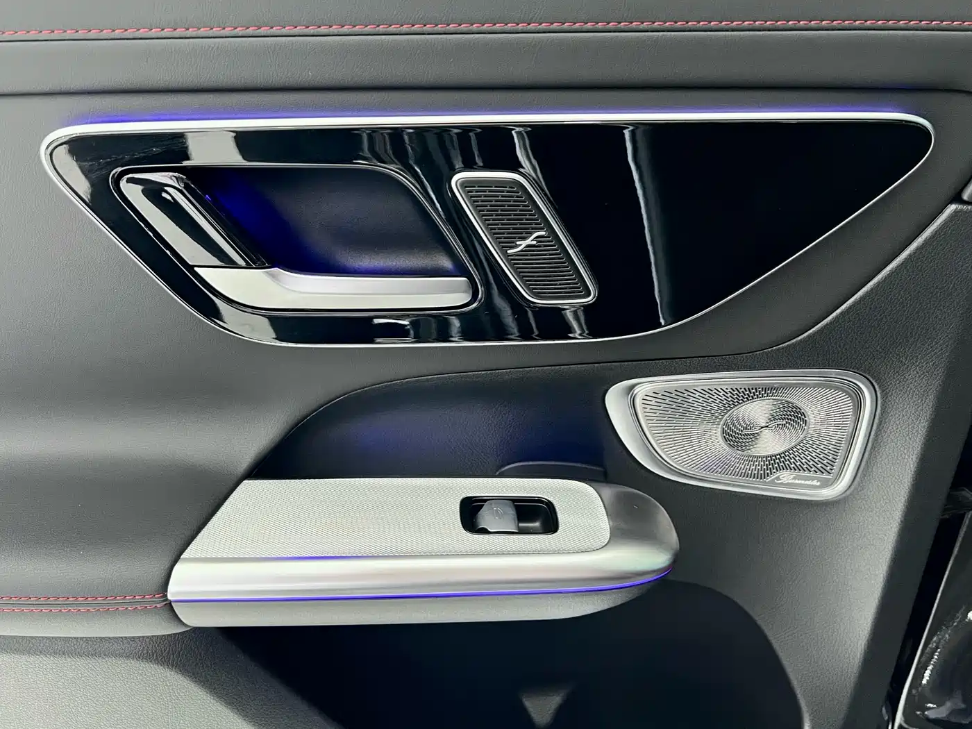 Mercedes-Benz GLC AMG 2024 AMG GLC 43 4MATIC фото 19