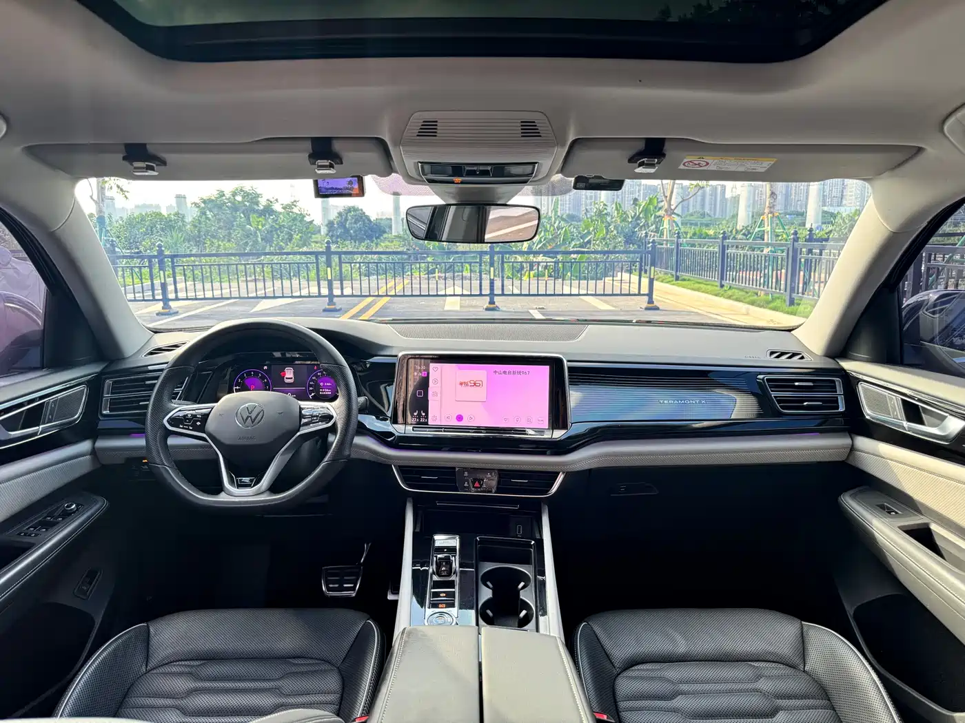 Volkswagen Teramont 2022 Teramont X 380TSI 4MOTION Premium Luxury фото 8