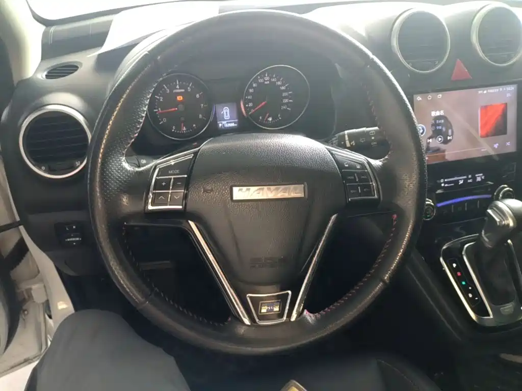Photo 11 - Haval H6