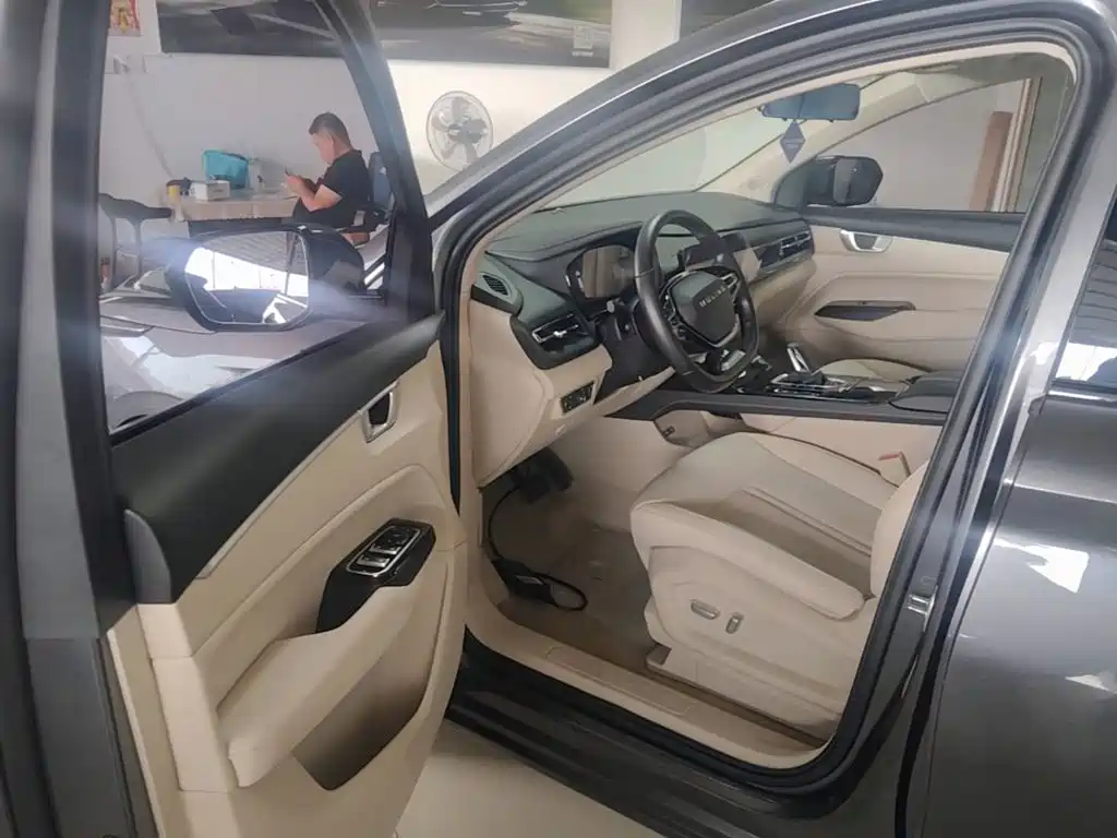 Wuling Motors Wuling Victory 2022 2022 280T 1.5T CVT Flagship