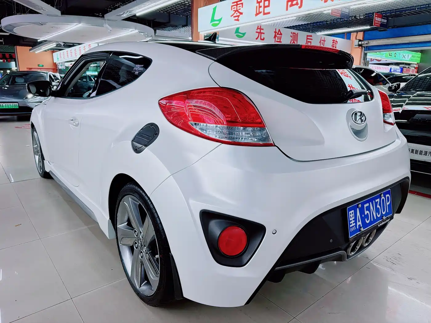 Hyundai Veloster 2014 2012 1.6T Automatic Luxury