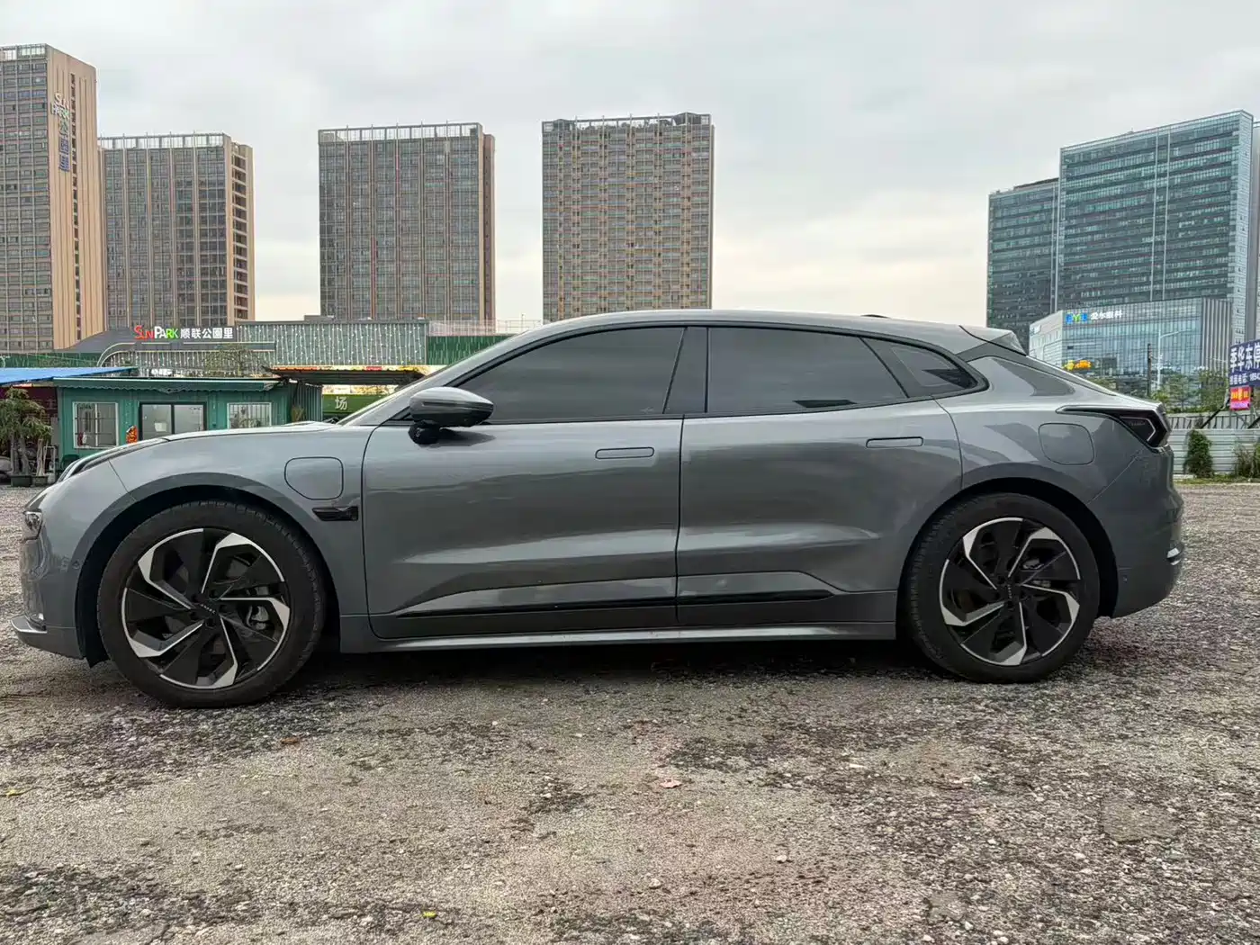 ZEEKR EXTREME KRYPTON 001