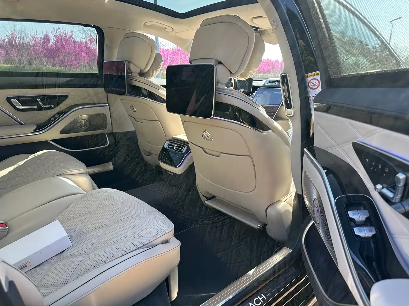 Mercedes-Benz Maybach S-Class 2026 S 480 4MATIC фото 25