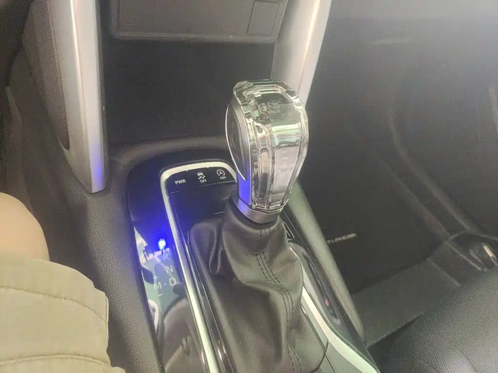 Photo 10 - Toyota Frontlander