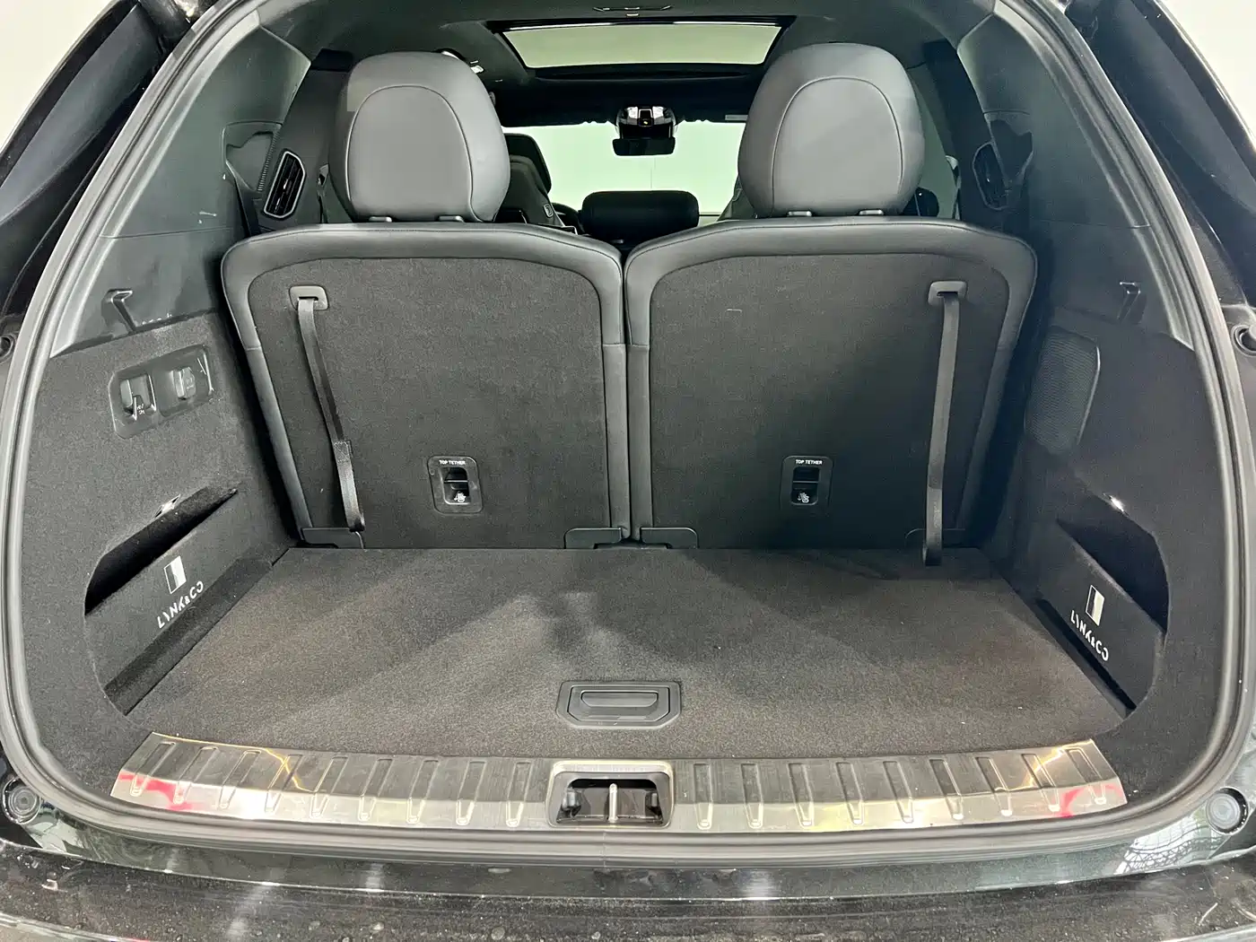 Lynk & Co 09 EM-P 2021 2.0T PHEV Halo 7-Seater фото 11
