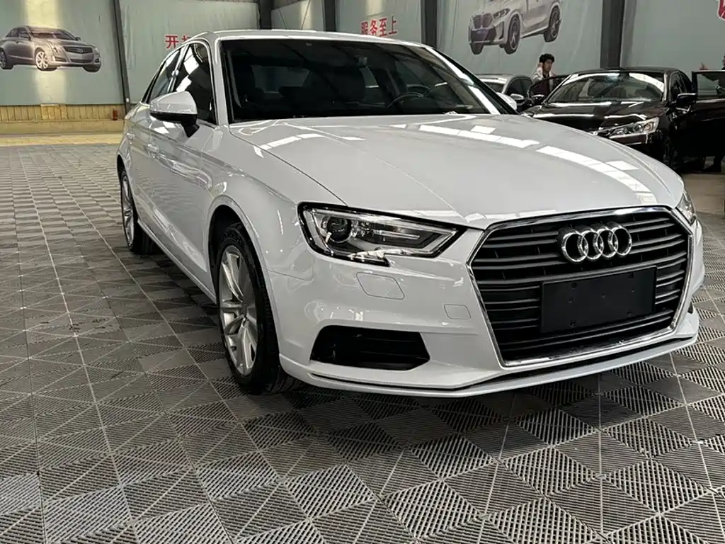 Фото 3 - Audi A3