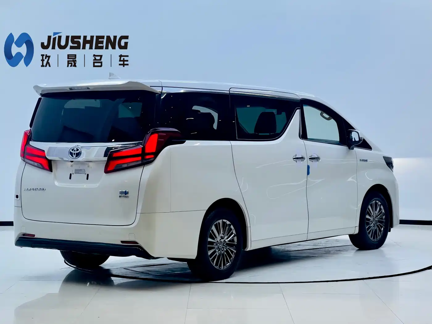 Toyota Alphard 2021 Hybrid 2.5L Luxury фото 6