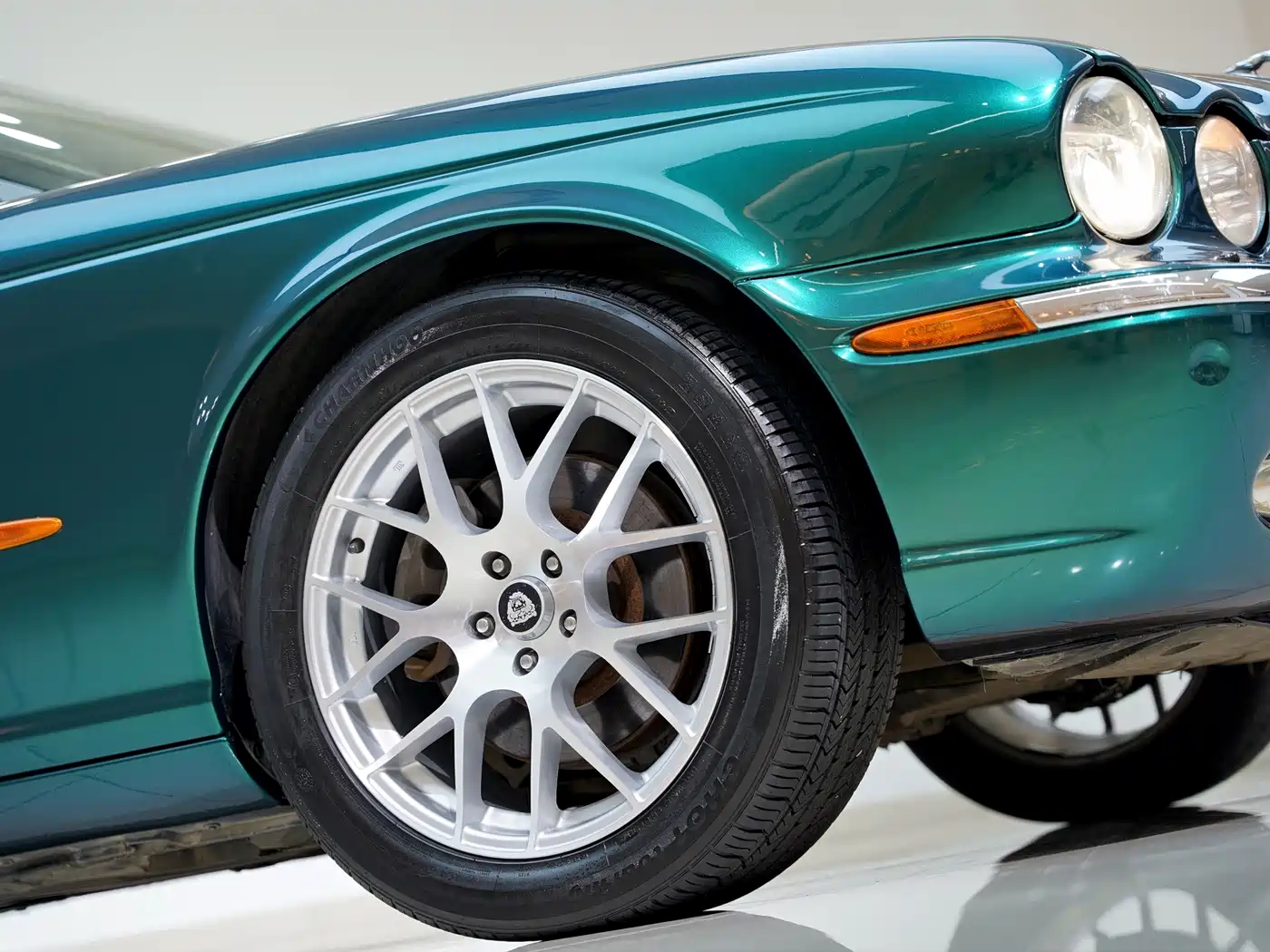 Jaguar XJ 2008 2004 Model XJ8 4.2