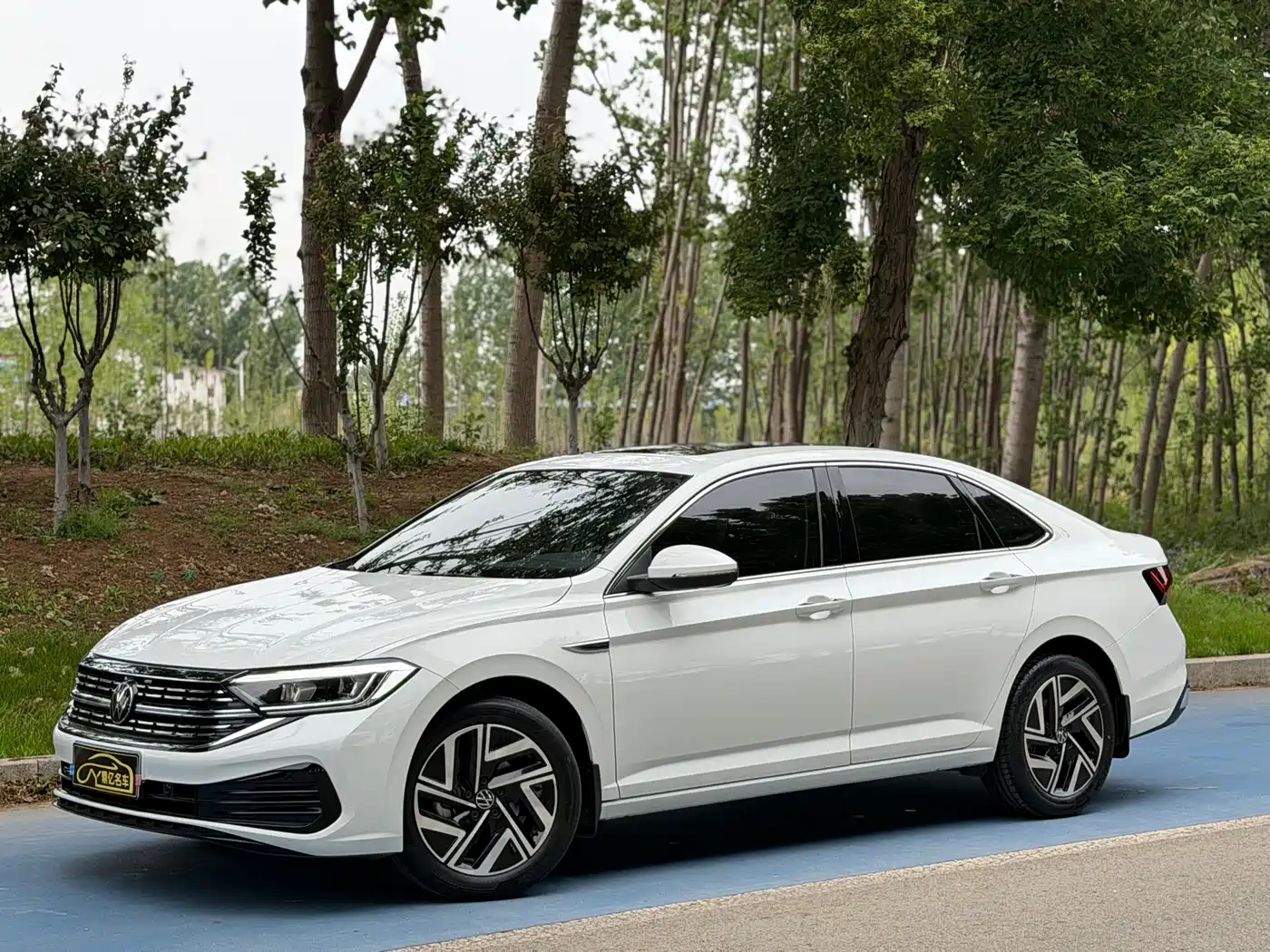 Volkswagen Sagitar 2023 300TSI DSG Surpassing Edition