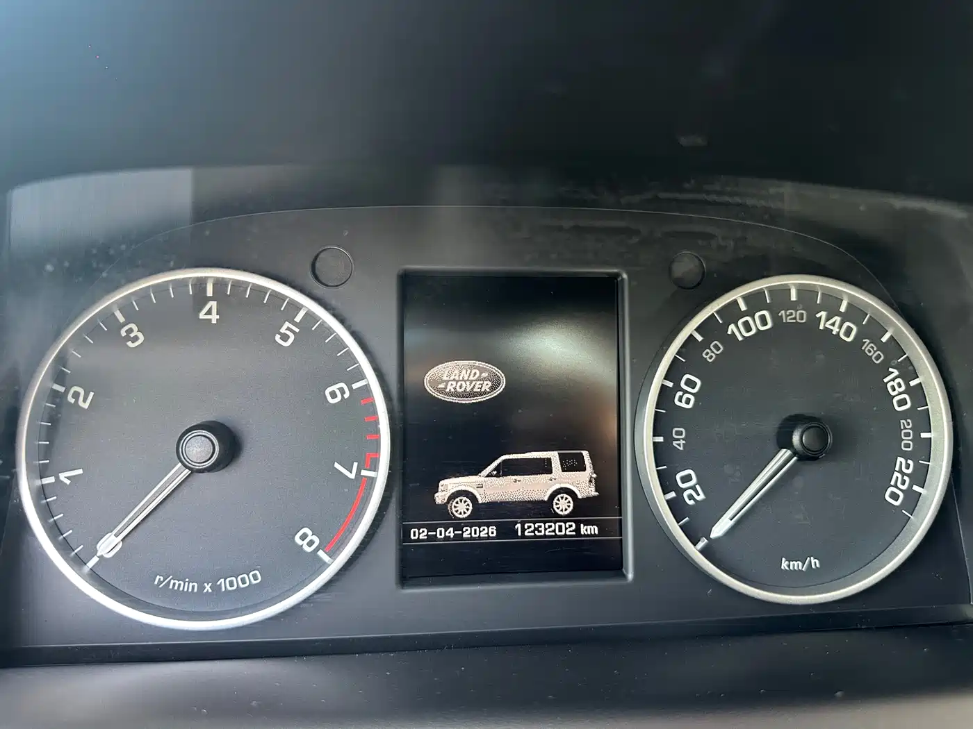 Land Rover Discovery 2016 3.0 SC V6 HSE фото 11