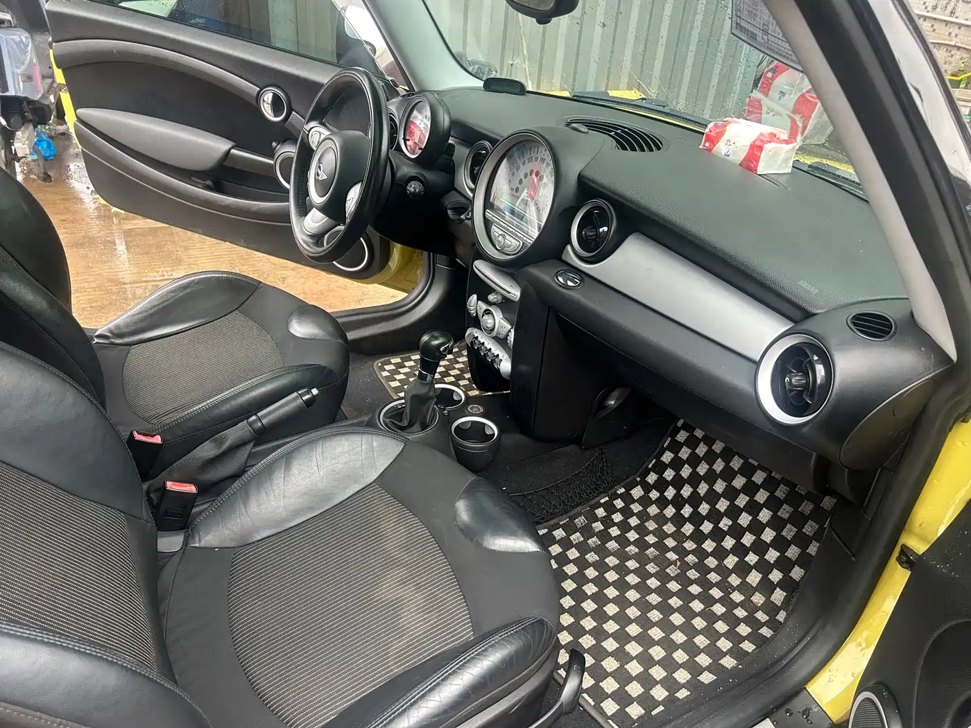 MINI MINI 2010 2010 1.6L COOPER Cheer