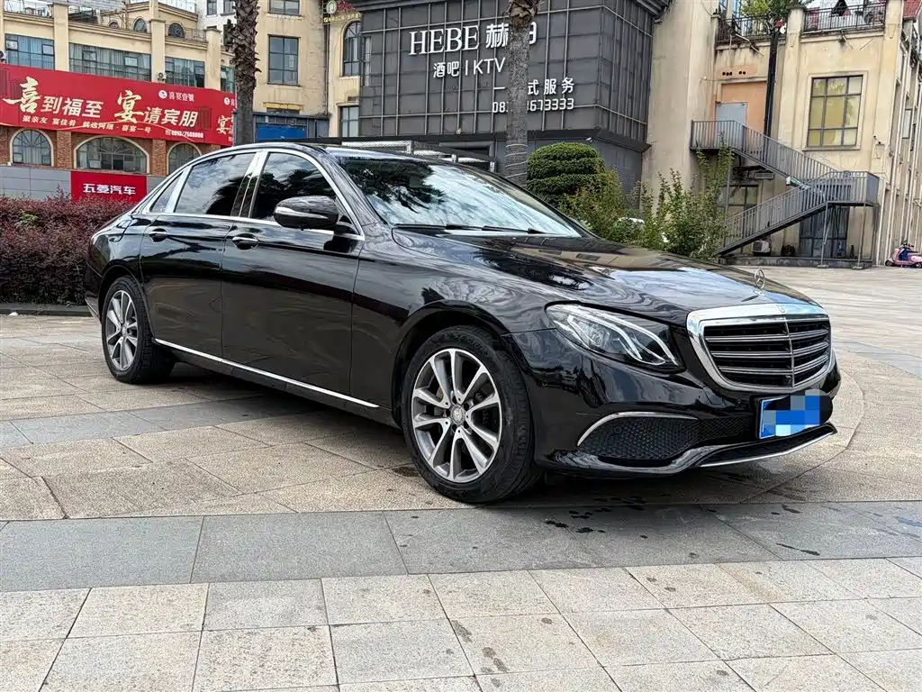 Mercedes-Benz E-Class 2016 E 300 L Fashion Type фото 3