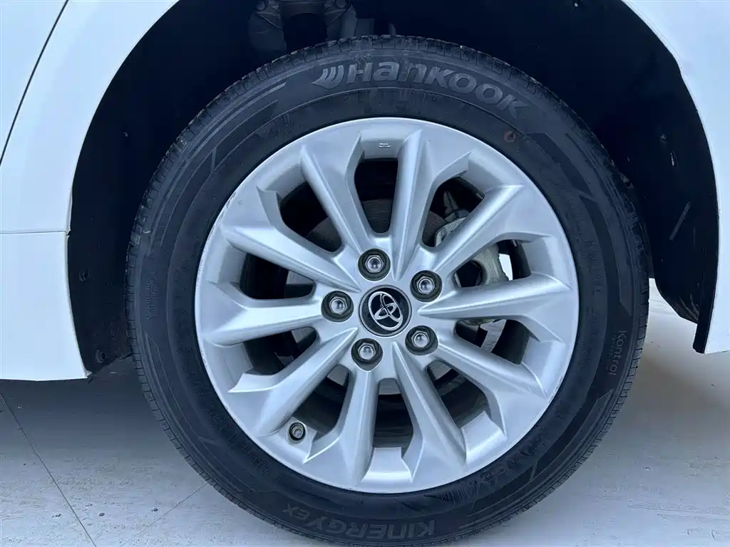 Toyota Corolla 2021 1.2T S-CVT Elite PLUS Edition фото 23