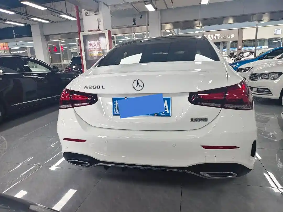 MERCEDES-BENZ A CLASS