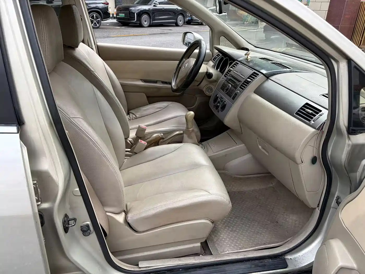 Nissan Tiida 2007 2006 Model 1.6JE MT