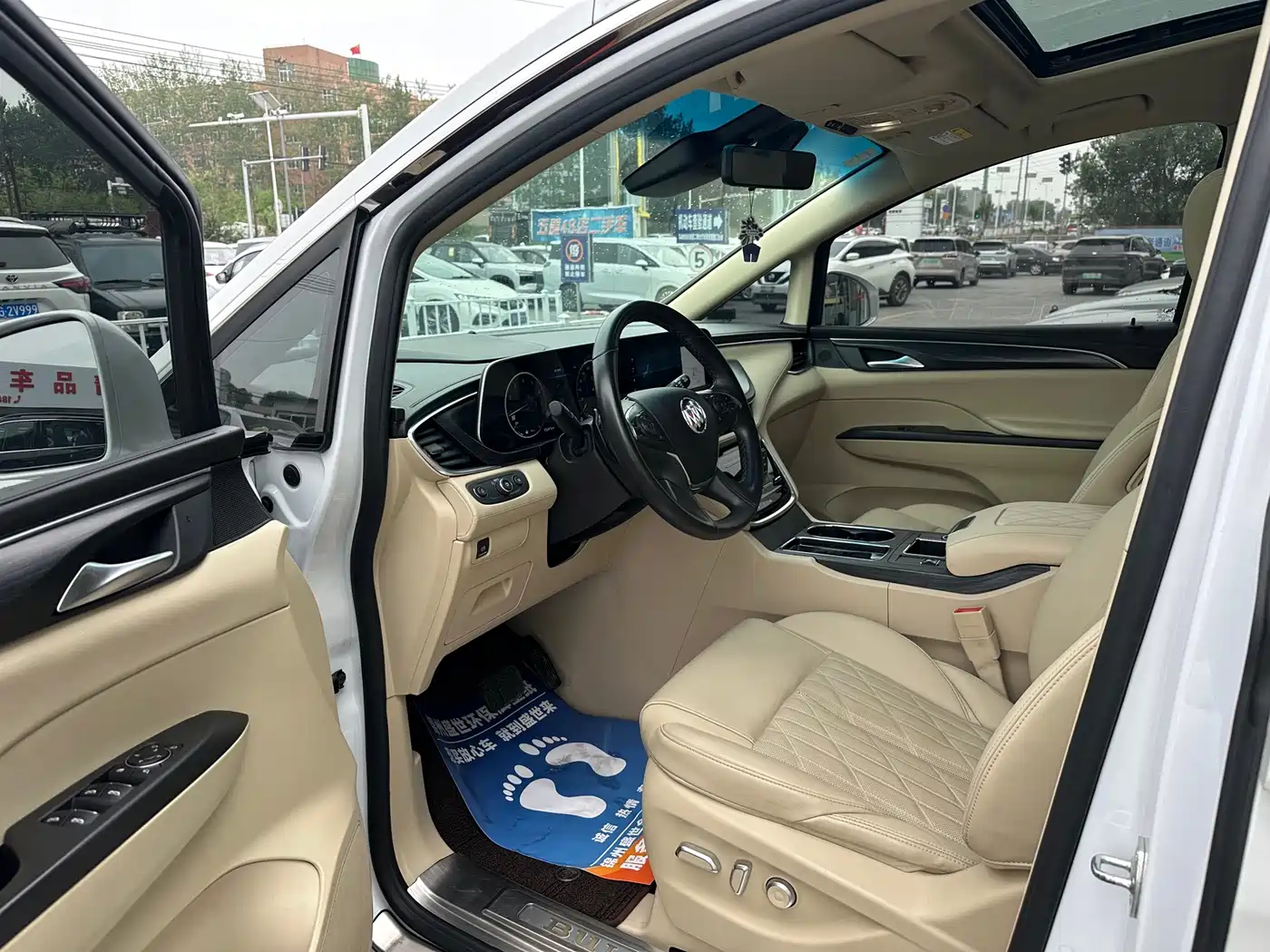 BUICK GL8