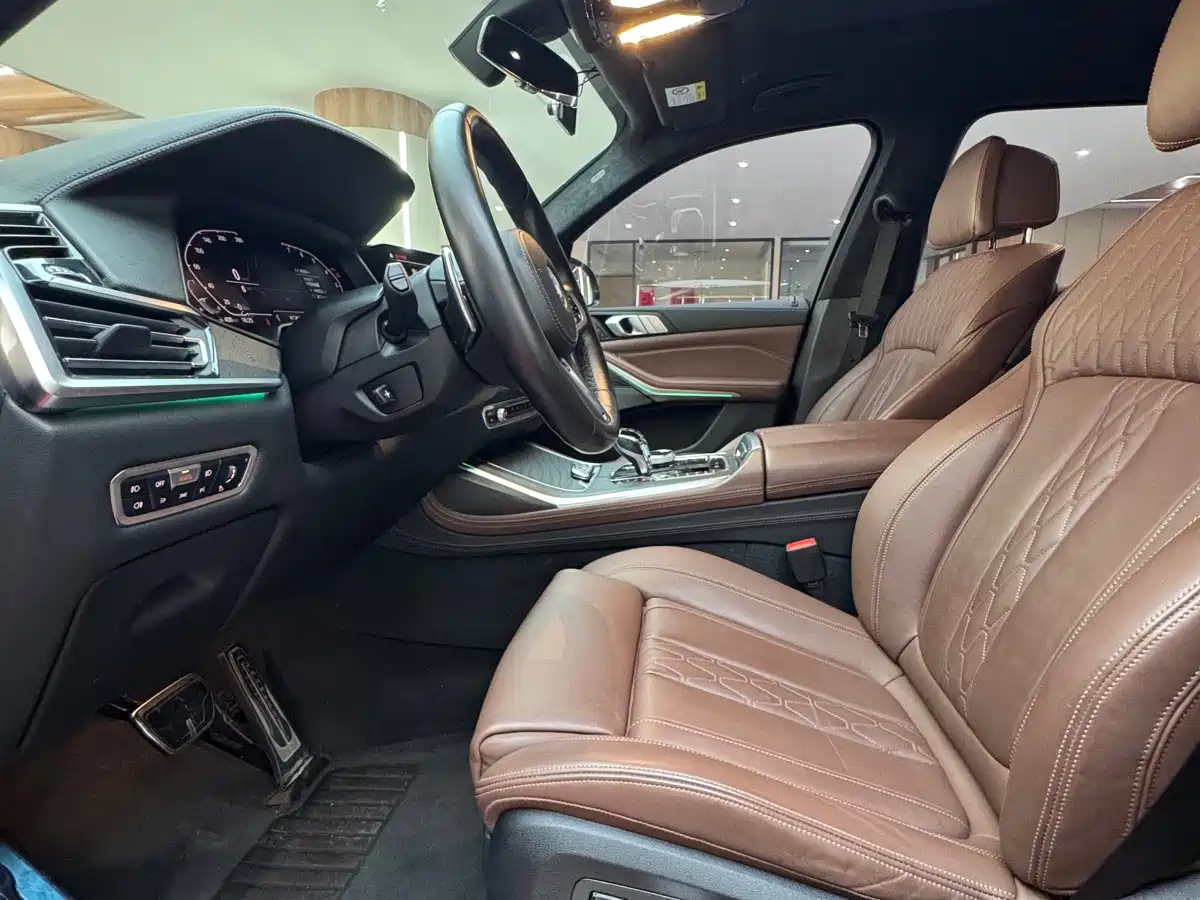 BMW X7 2019 xDrive40i Exclusive M Sport Package фото 14