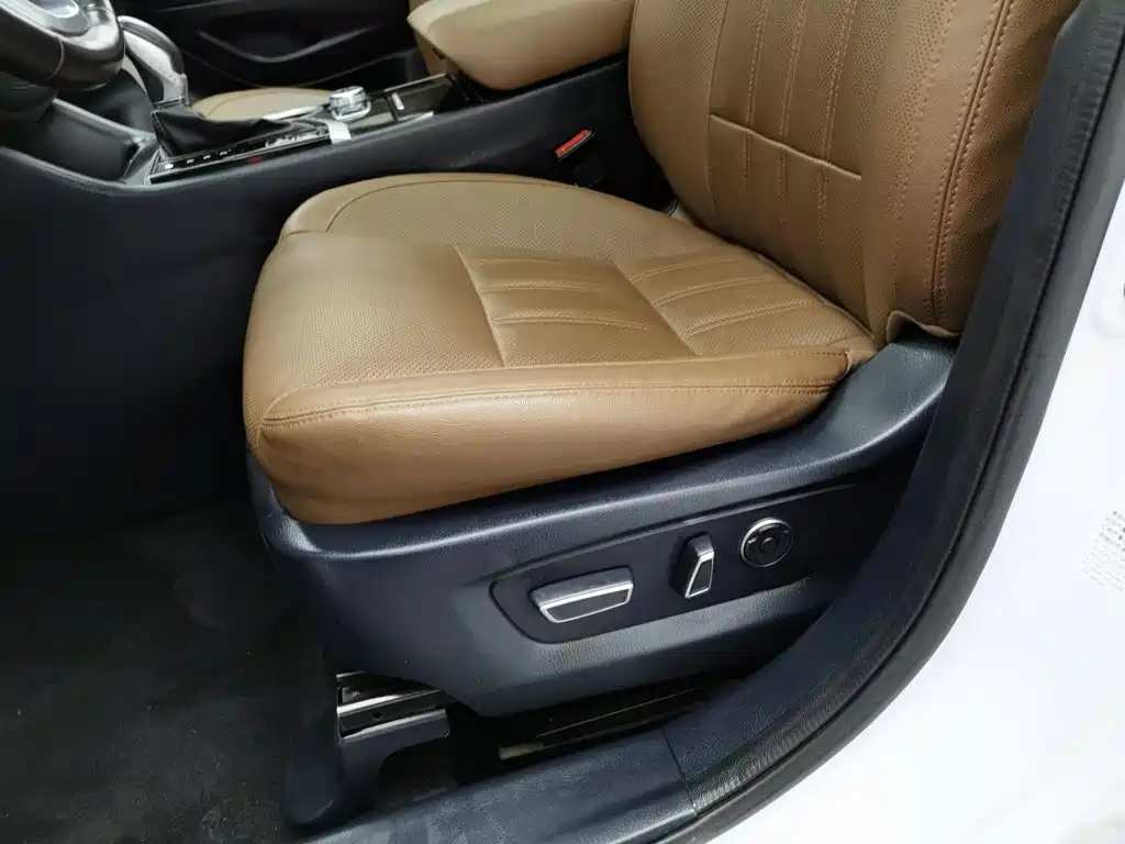 Changan CS95 2019 2017 Model 2.0T 4WD Intelligent Premium