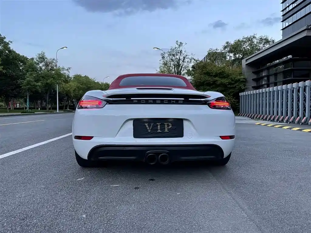 Porsche 718 2018 Boxster 2.0T фото 24