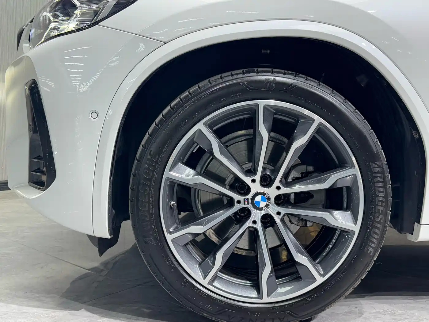 BMW X3 2023 xDrive30i Leading M Night Package фото 26