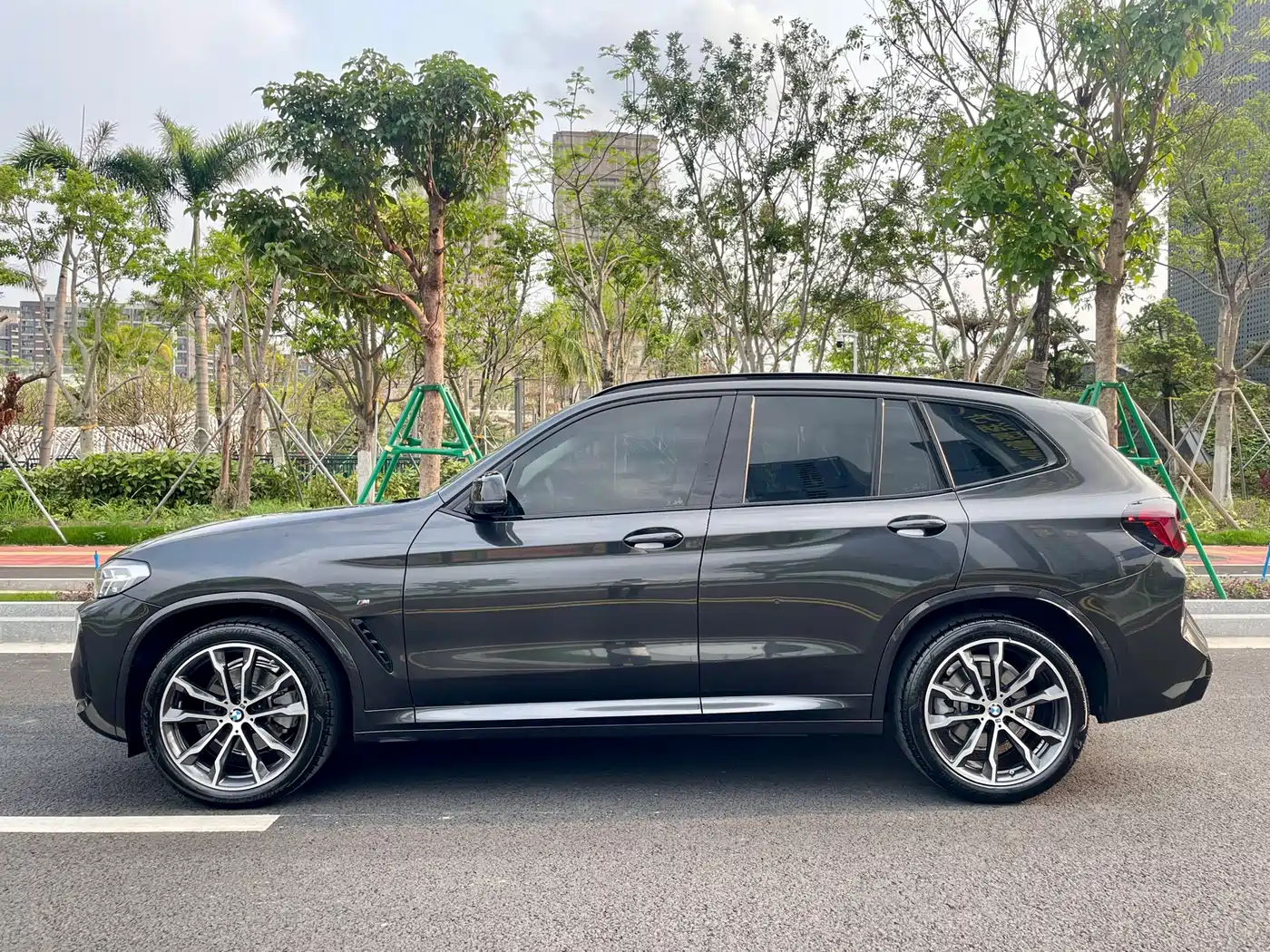 BMW X3 2022 xDrive30i Leading M Night Package фото 4