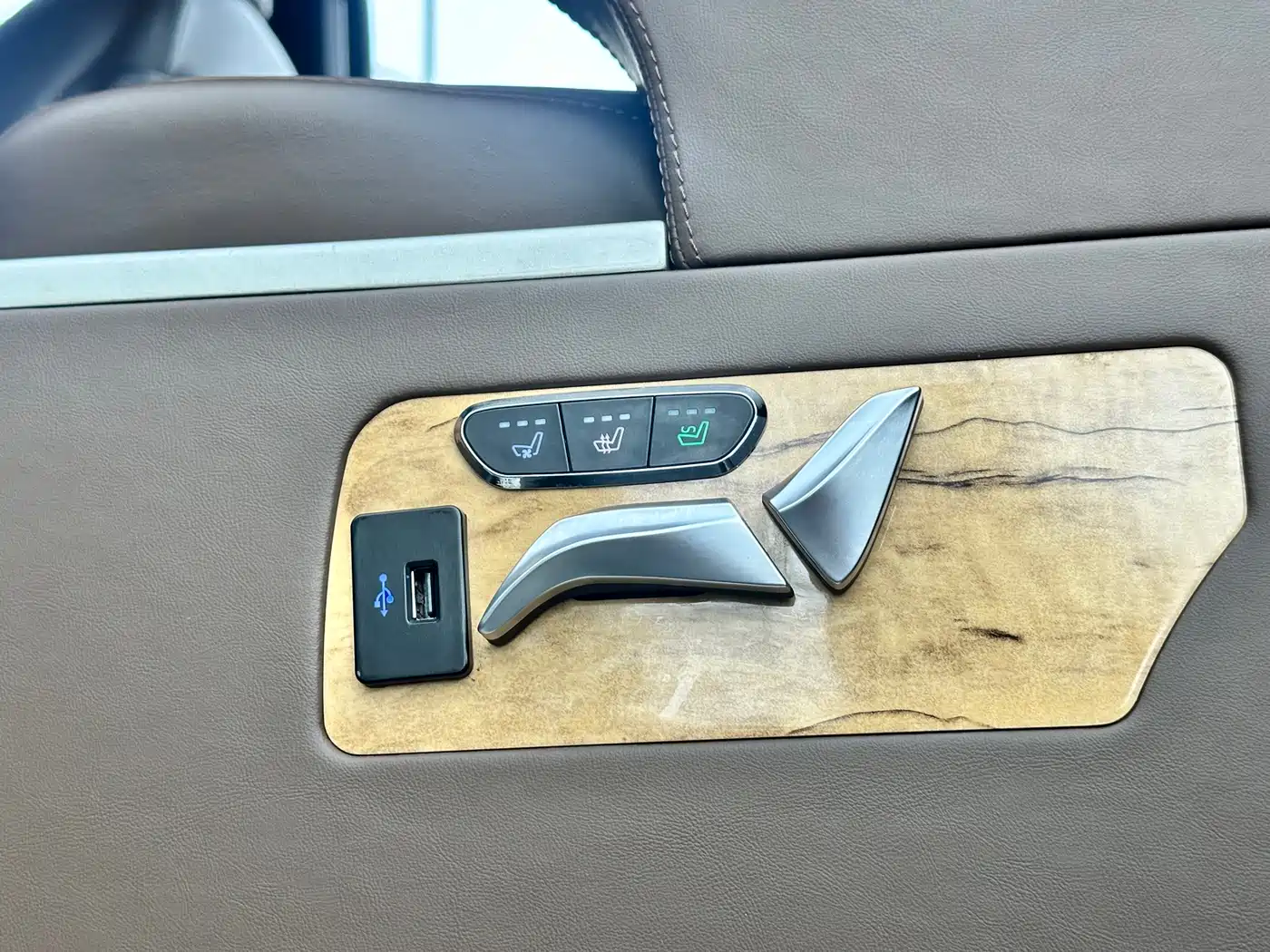 Mercedes-Benz Vito 2018 2.0T Business China V фото 37