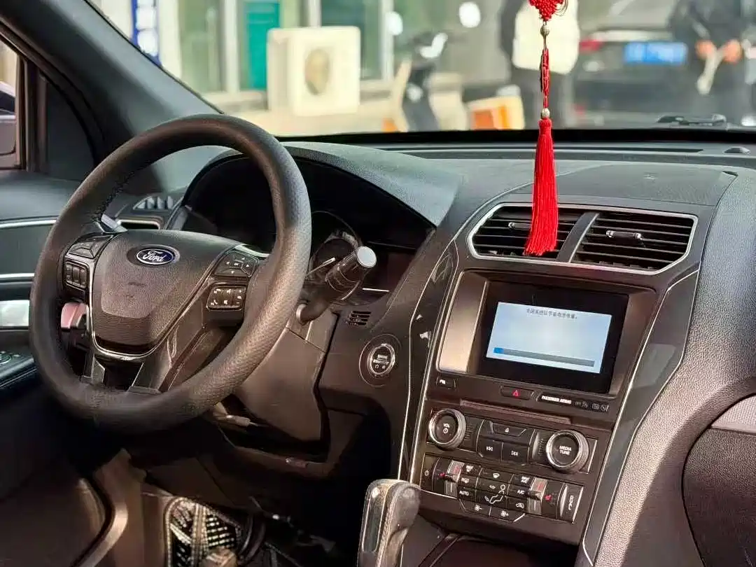 Ford Explorer (Import) 2018 2016 2.3T Trend Edition