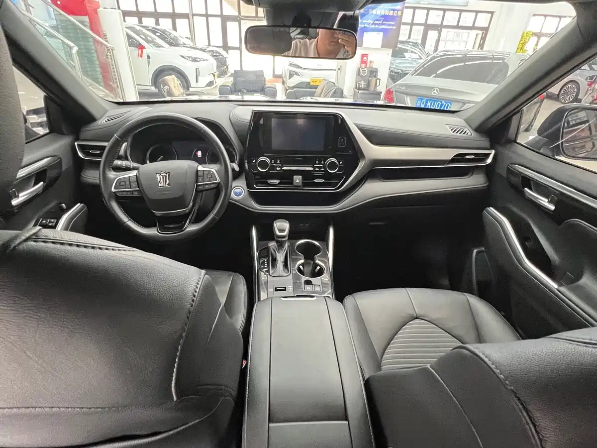 Toyota Crown Kluger 2022 2021 2.5L HEV 4WD Premium