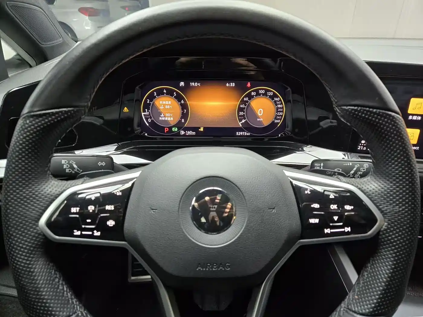 Volkswagen Golf 2021 280TSI DSG R-Line фото 5