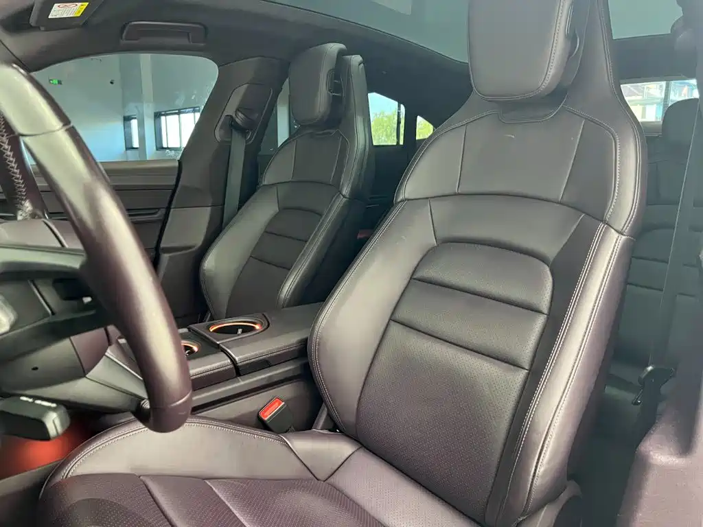 Porsche Taycan 2024 2022 Taycan