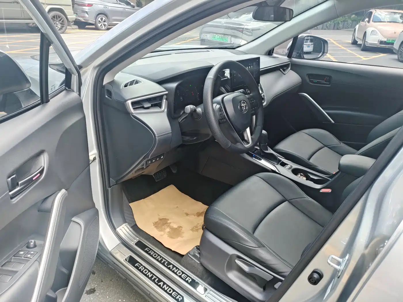 Toyota Frontlander 2023 2.0L Smart Hybrid Dual Engine Leading Edition фото 9