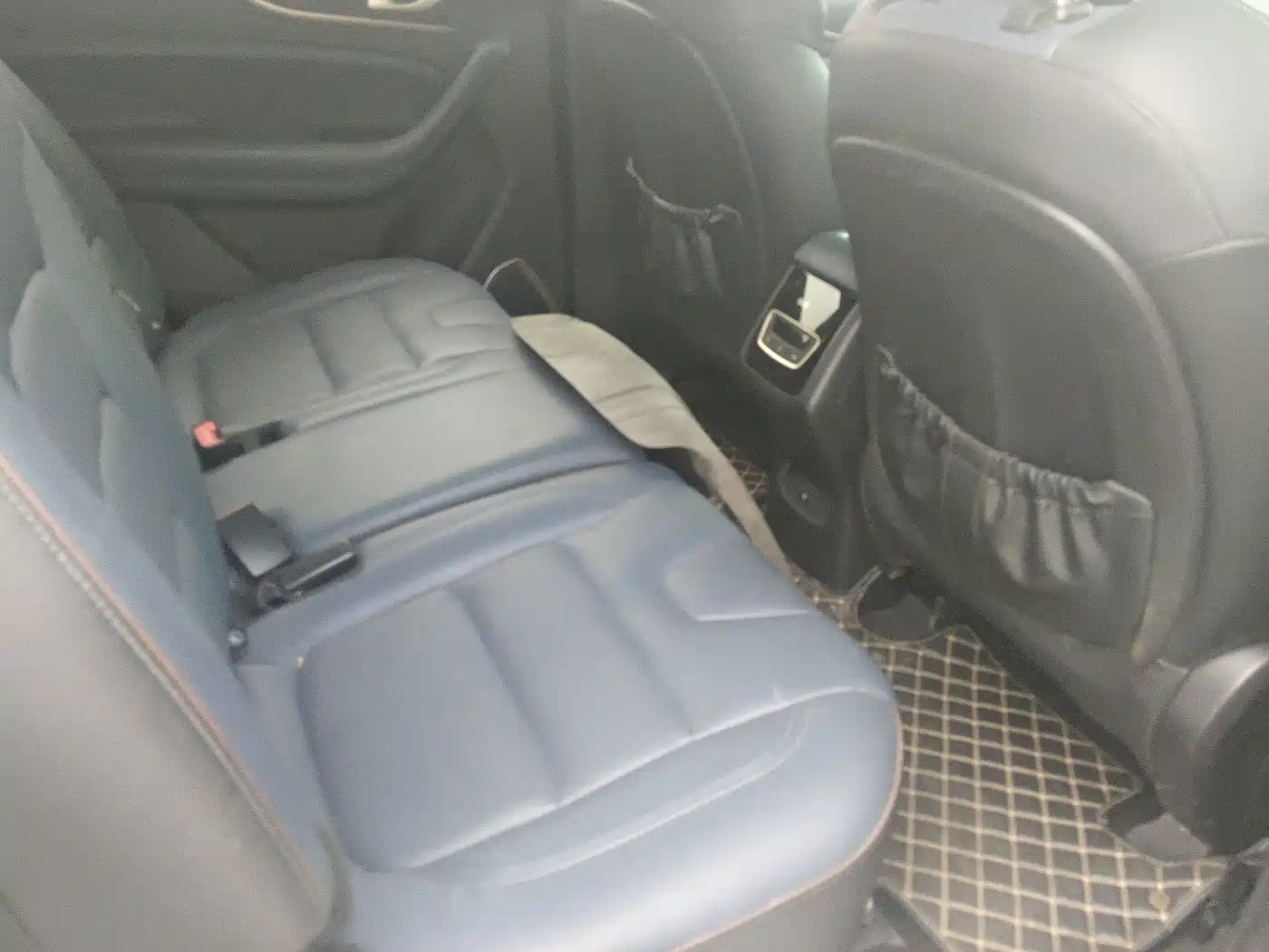 Changan Oshan Cosmos 2018 2018 Model 1.5T Automatic Wisdom 5-seater