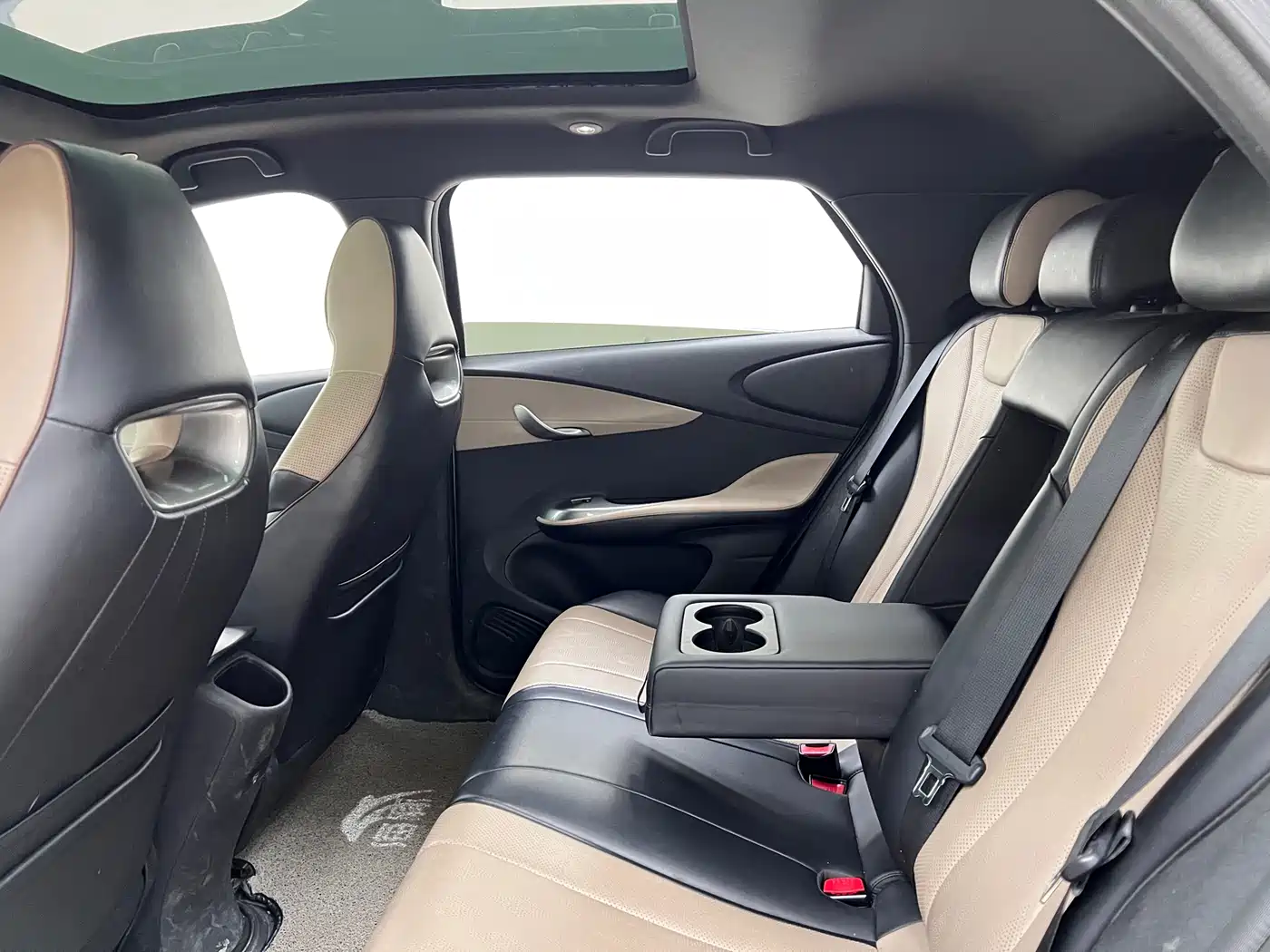 BYD Dolphin 2023 420km Fashion Edition фото 18