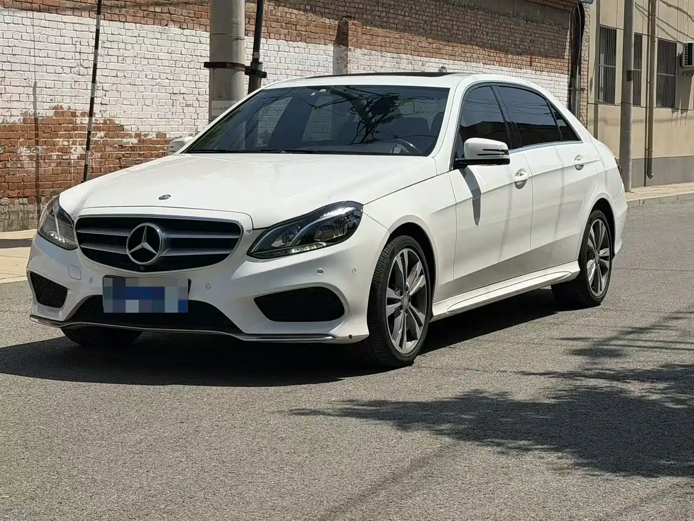 Mercedes-Benz E-Class 2015 E 260 L Sport