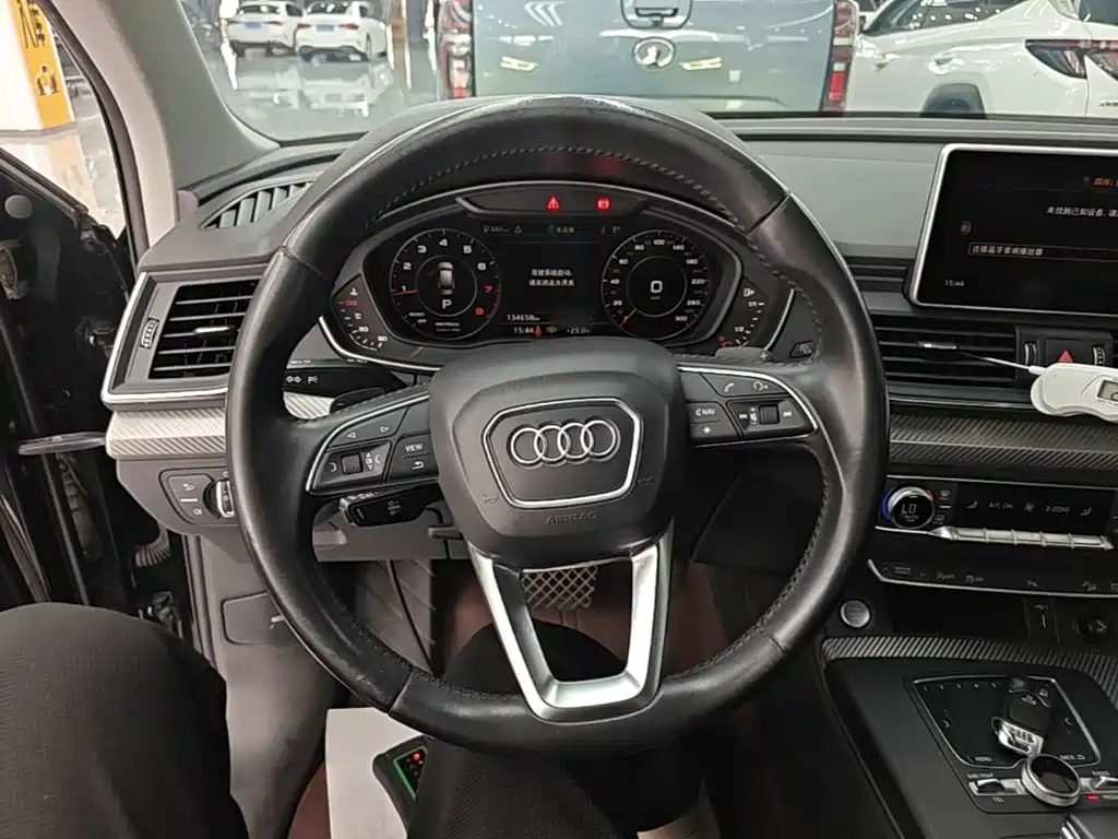 Audi Q5L 2019 2018 45 TFSI Exclusive Fashion China VI