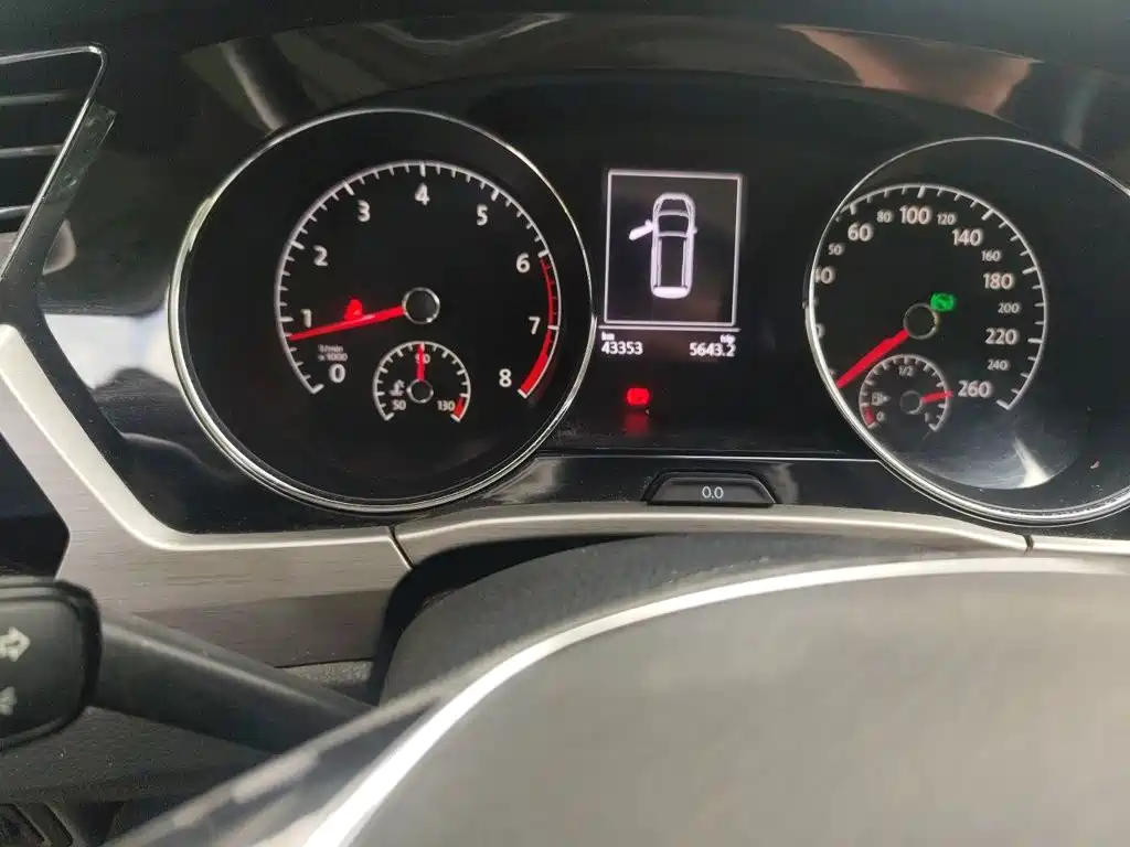 Volkswagen Touran 2018 2018 Touran L 280TSI DSG Comfort 7-seater China V