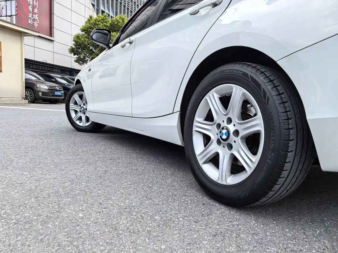 BMW 1 Series (Import) 2013 Facelift 116i Leading Model фото 7