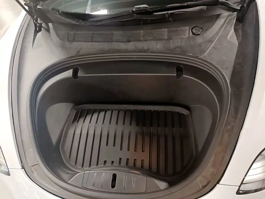 Tesla Model 3 2020 2020 Facelift Standard Range RWD Upgrade