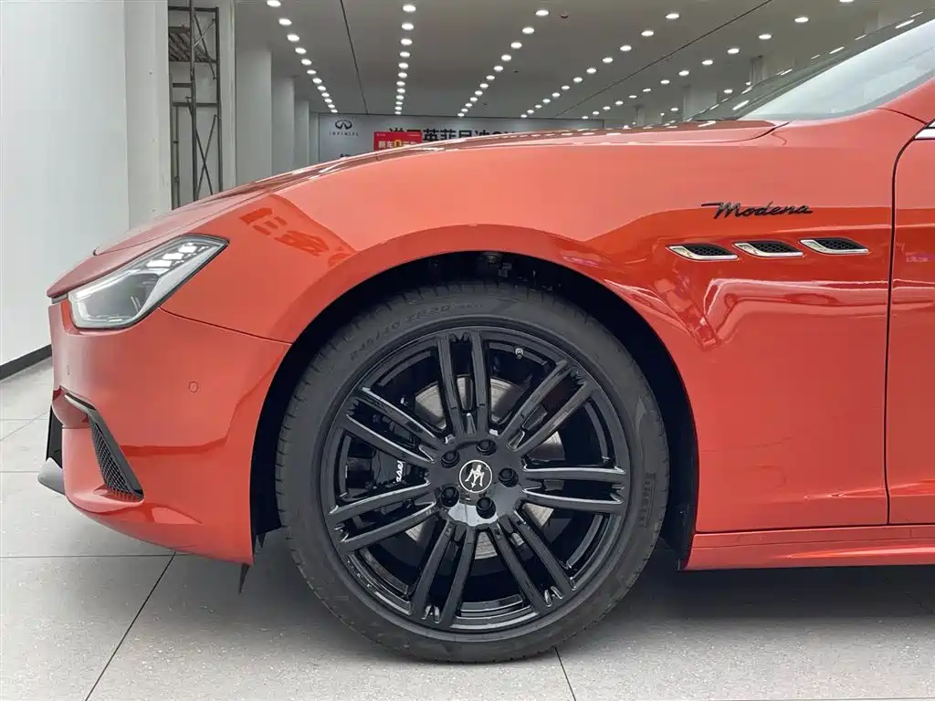 Maserati Ghibli 2022 3.0T Modena фото 6