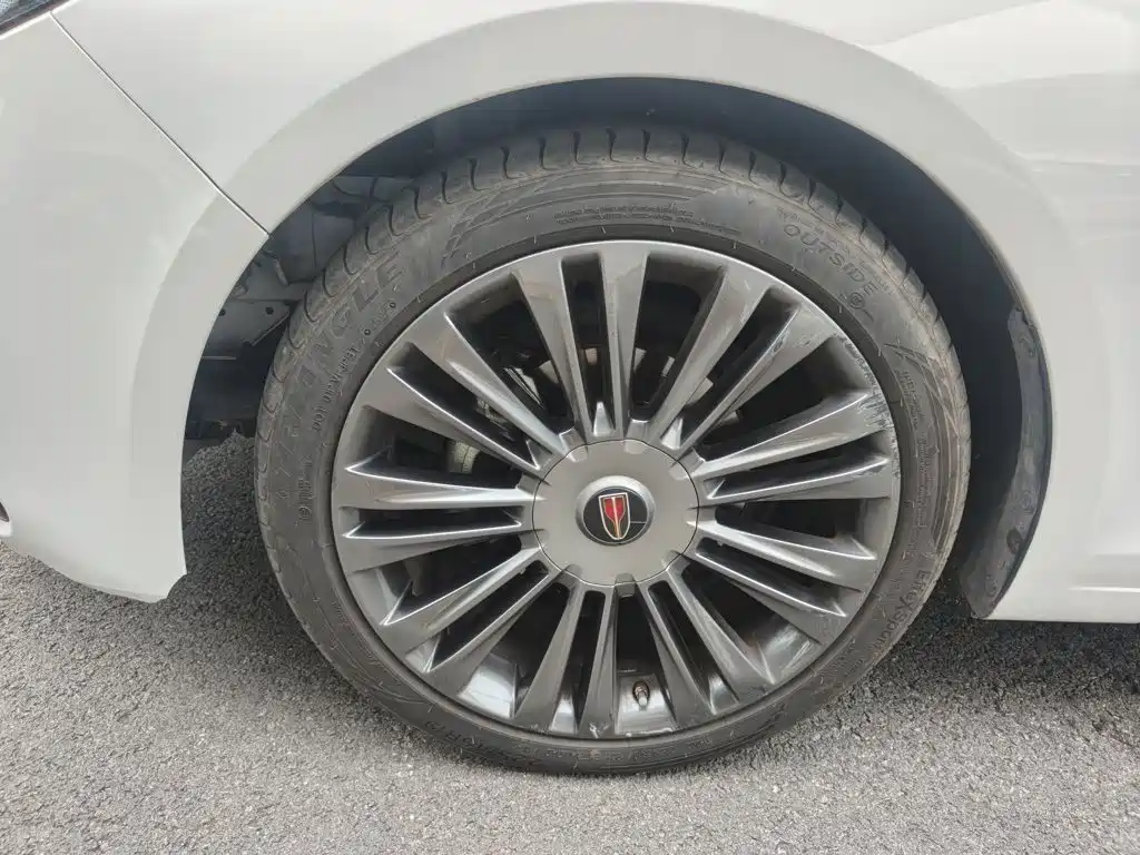 Hongqi H5 2019 2019 30TD Smart Connect Rhythm Edition
