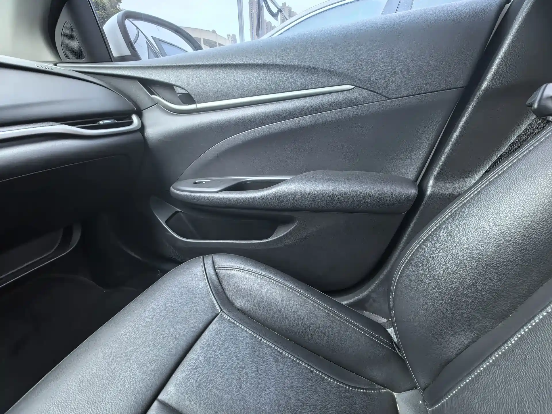 Фото 17 - Buick Excelle
