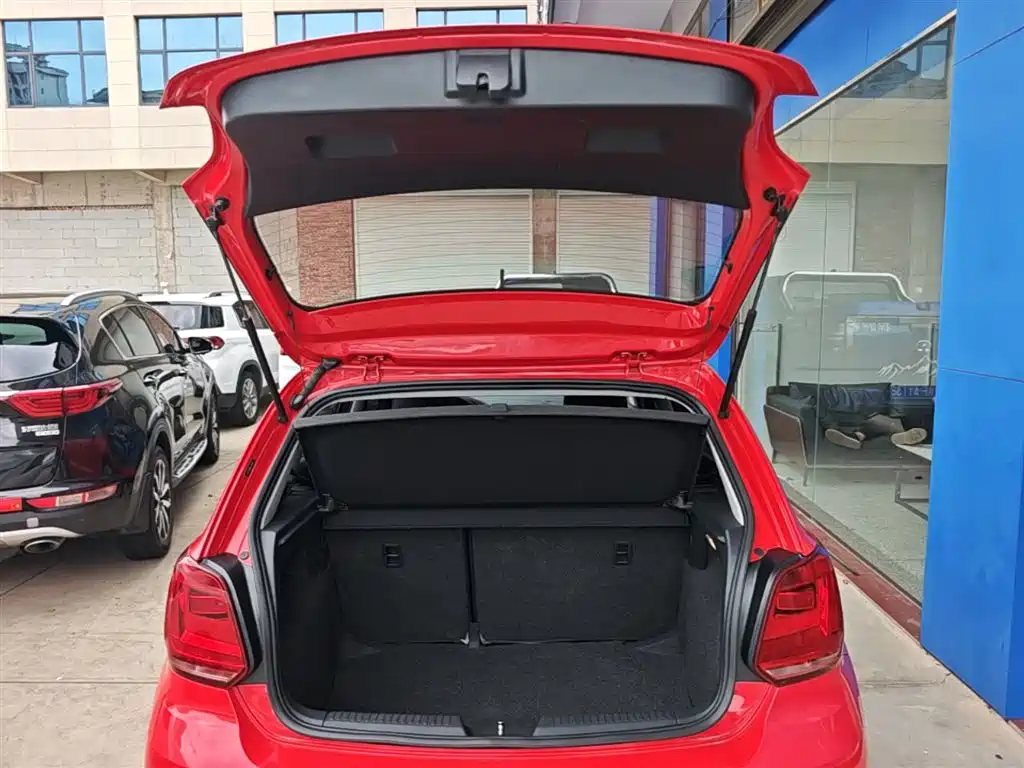 Volkswagen Polo 2018 1.5L Auto Comfort фото 19