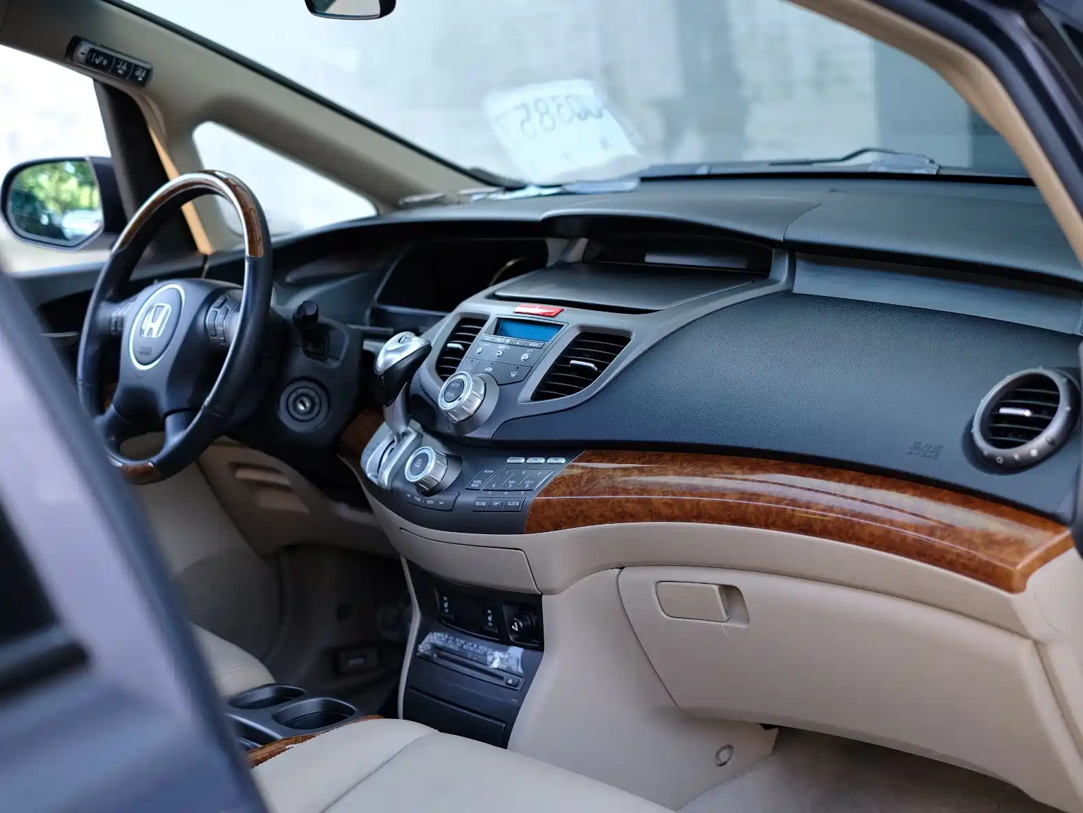 Photo 52 - Honda Odyssey