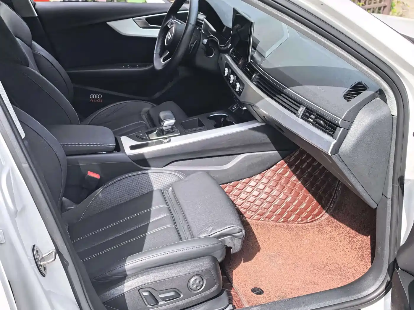 Audi A4L 2020 35 TFSI Fashion Dynamic Edition фото 7