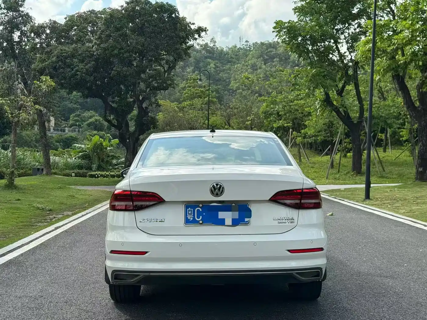 Volkswagen Lavida 2018 280TSI DSG Luxury Edition China V фото 8