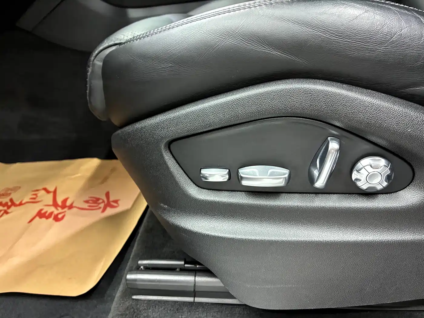 Porsche Cayenne 2018 Cayenne 3.0T фото 16