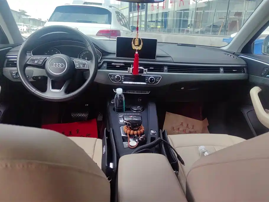 Audi A4L 2017 Plus 40 TFSI Style фото 16