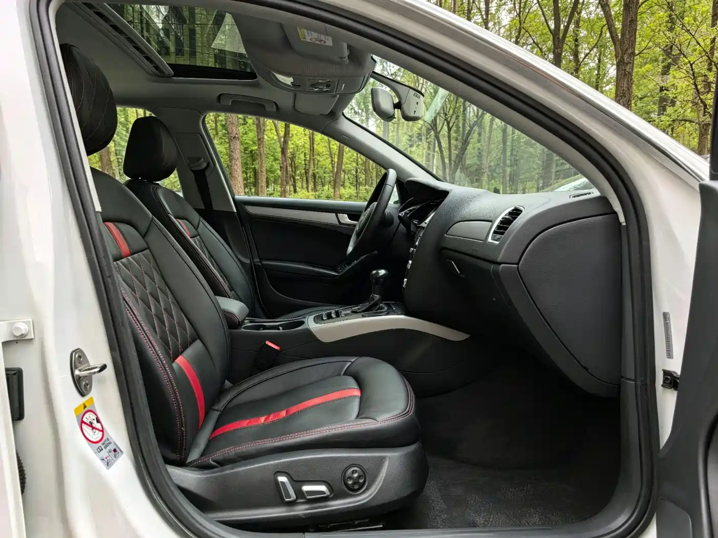 Audi A4L 2015 35 TFSI Auto Standard фото 8